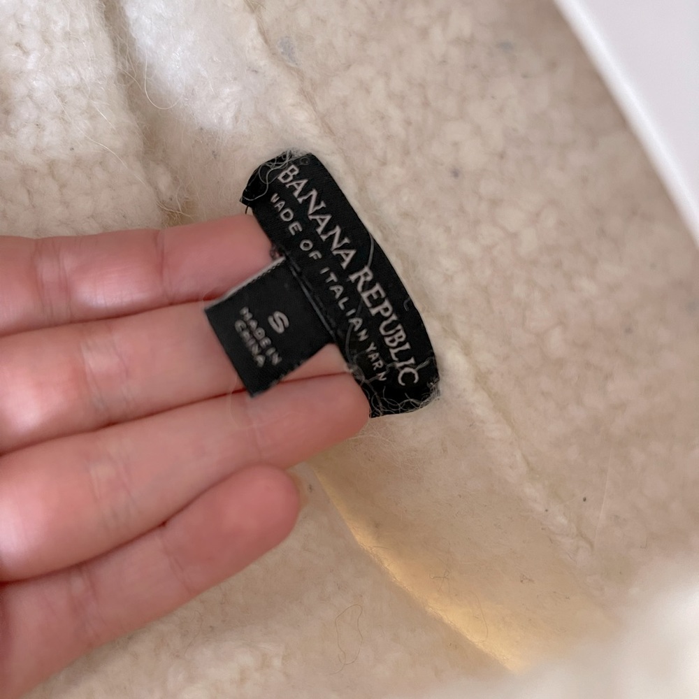 Banana Republic Sweater